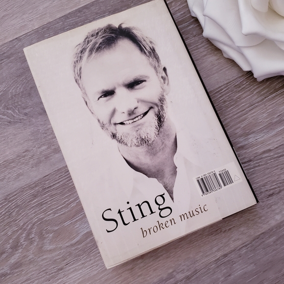 ~ Signed by Sting "Broken Music" 1st Edition! ~ - Picture 7 of 8